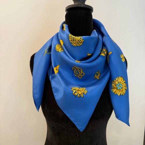 Blue and Gold Scarf - Picture 2 of 12